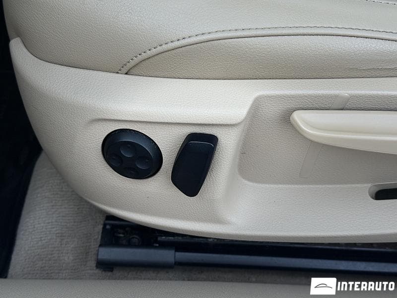 2012 Volkswagen Passat — Miniatură 6