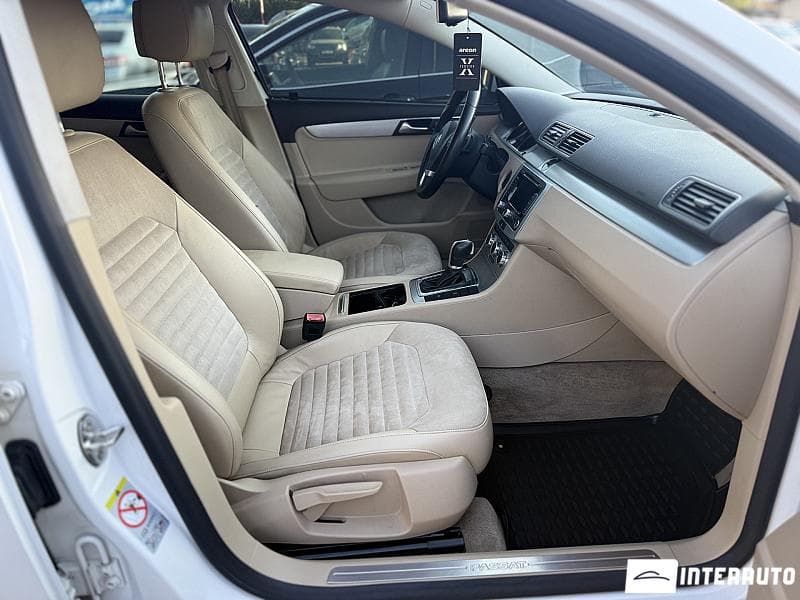 2012 Volkswagen Passat — Miniatură 17