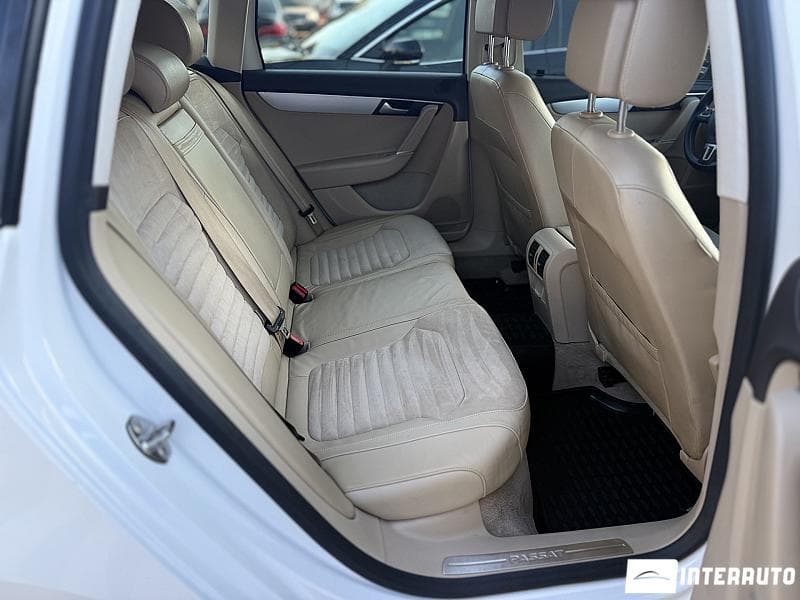 2012 Volkswagen Passat — Miniatură 19