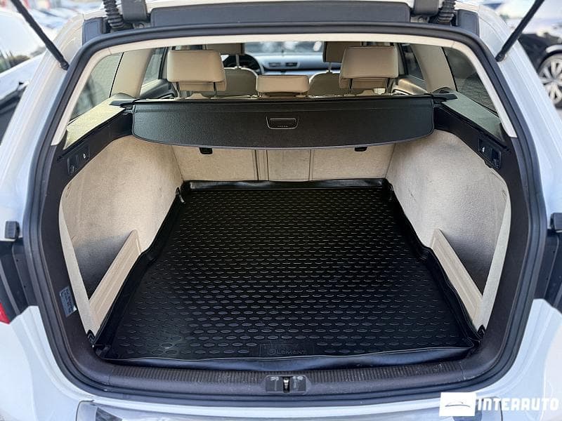 2012 Volkswagen Passat — Miniatură 20