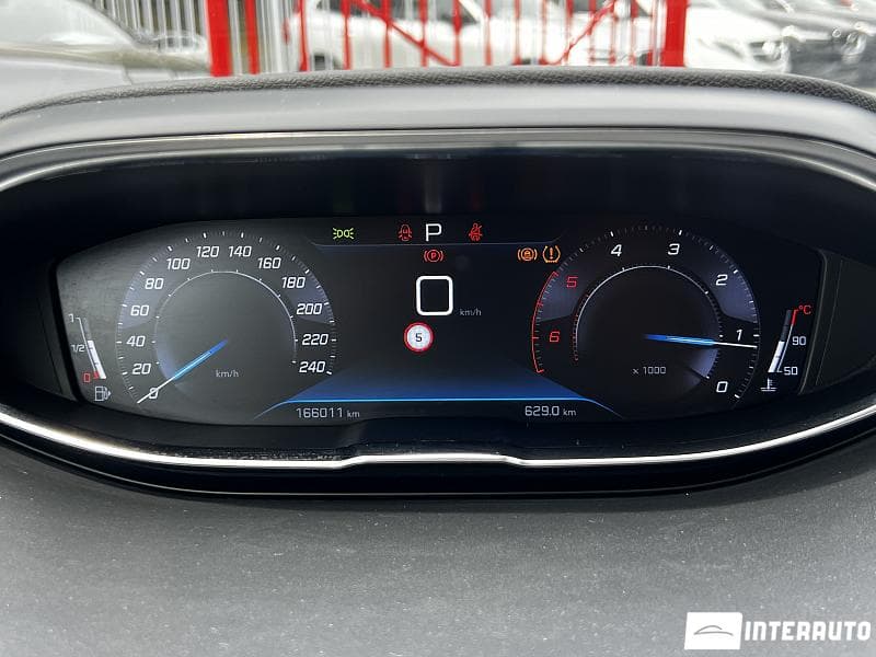 2020 Peugeot 3008 — Miniatură 9