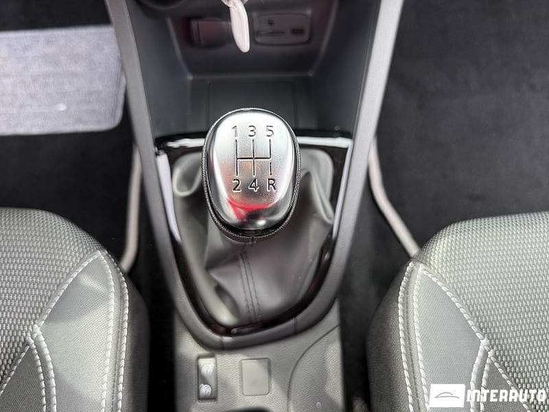 Renault Clio 2017 — Миниатюра 12