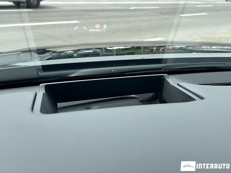 Lexus ES 300h 2022 — Миниатюра 10