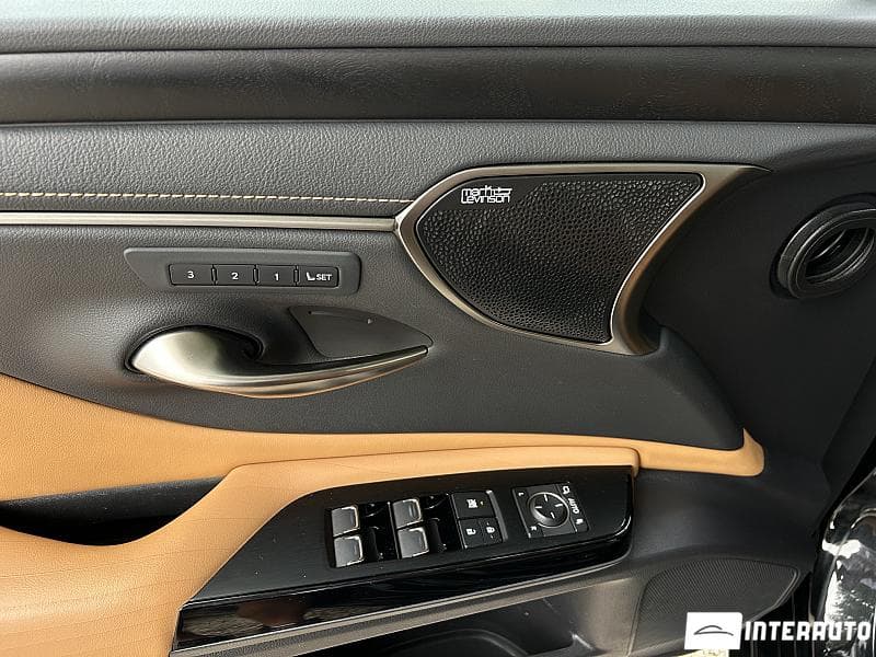 Lexus ES 300h 2022 — Миниатюра 7