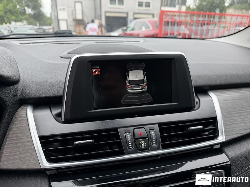 BMW 218i 2014 — Миниатюра 10