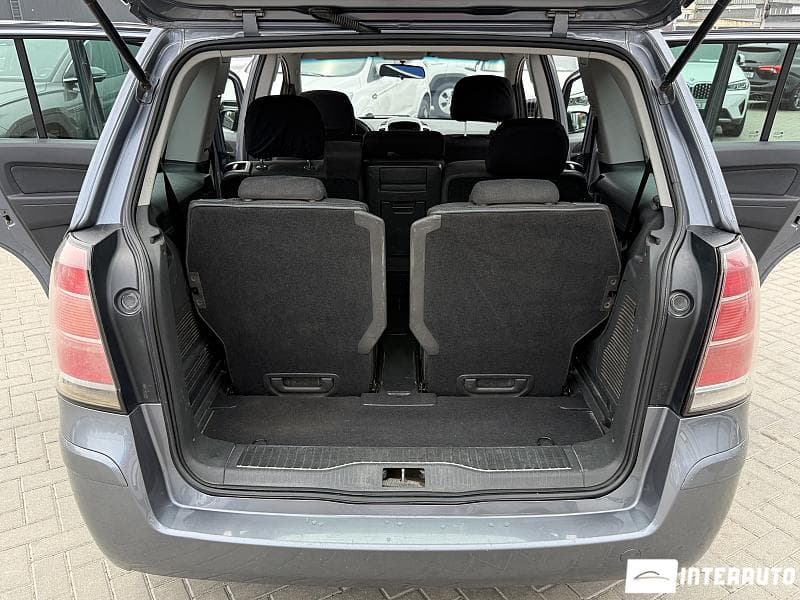 Opel Zafira 2006 — Миниатюра 18