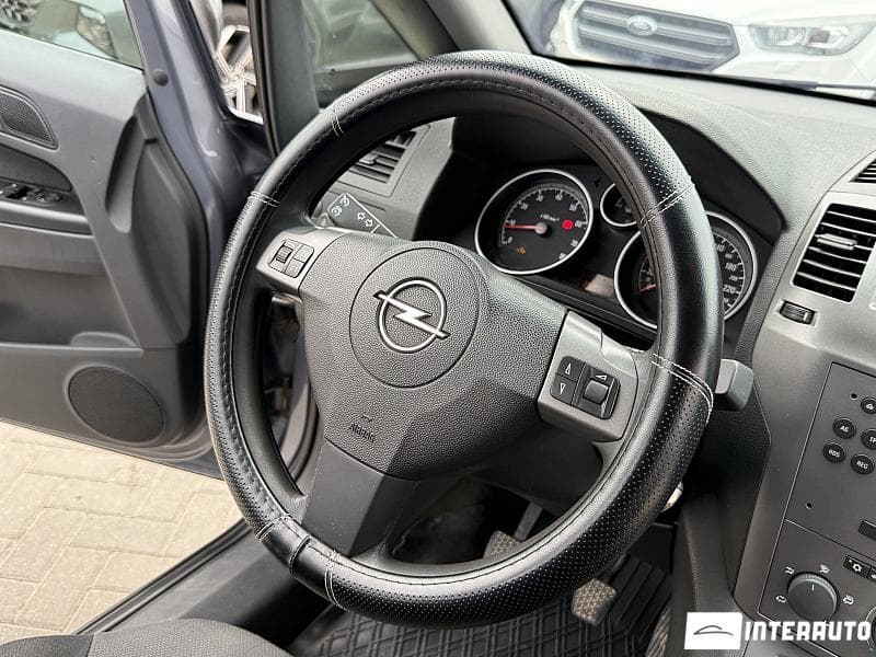 Opel Zafira 2006 — Миниатюра 7