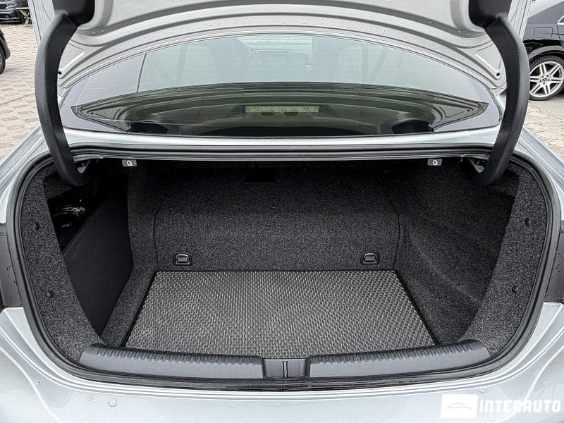 2012 Volkswagen Jetta — Miniatură 19
