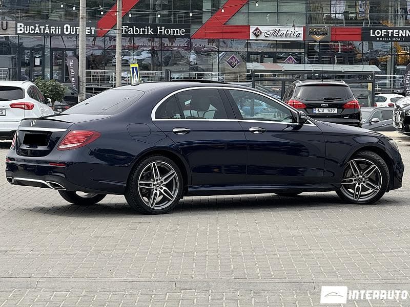 2018 Mercedes E 300 — Miniatură 3