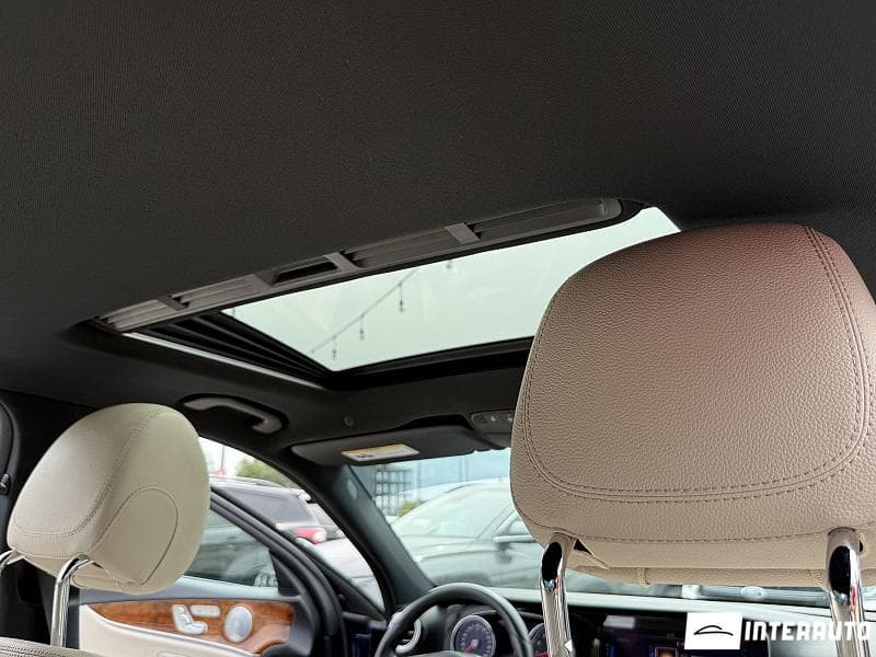 2018 Mercedes E 300 — Miniatură 16