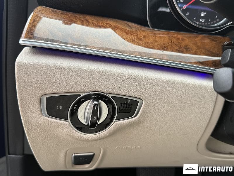 2018 Mercedes E 300 — Miniatură 9