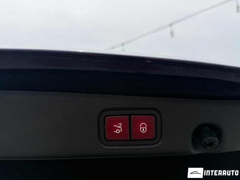 2018 Mercedes E 300 — Miniatură 23