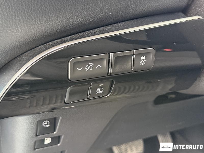 Toyota Prius 2022 — Миниатюра 15