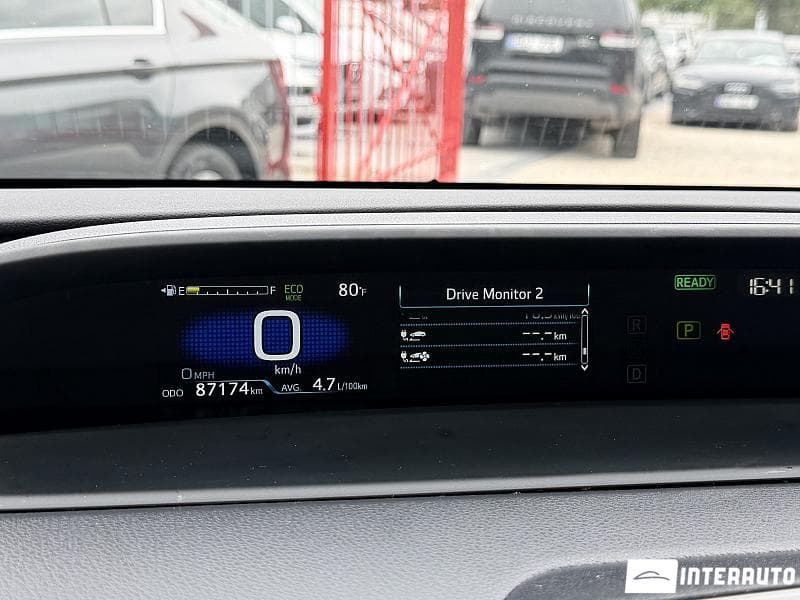 Toyota Prius 2022 — Миниатюра 7