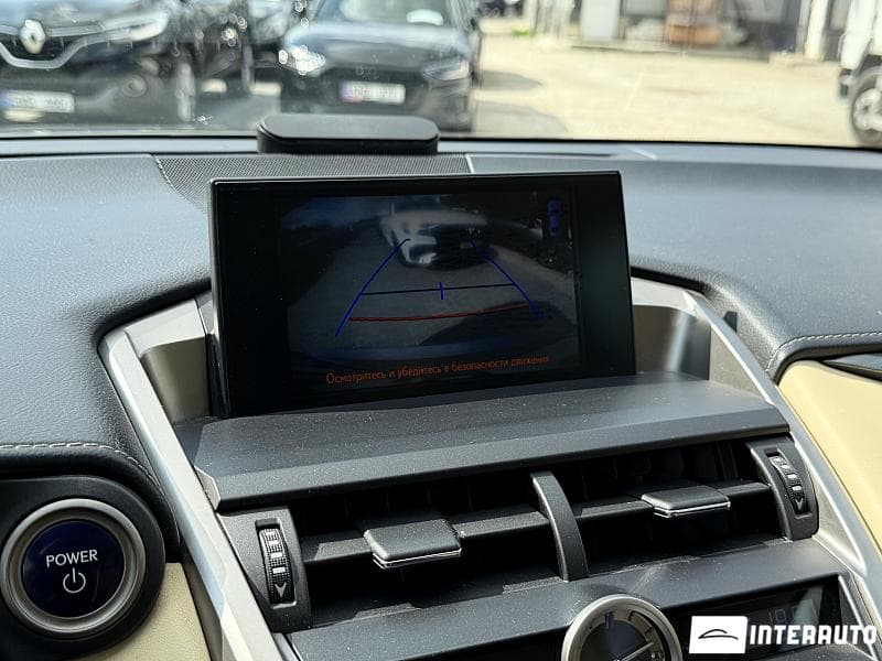 2016 Lexus NX 300H — Miniatură 10