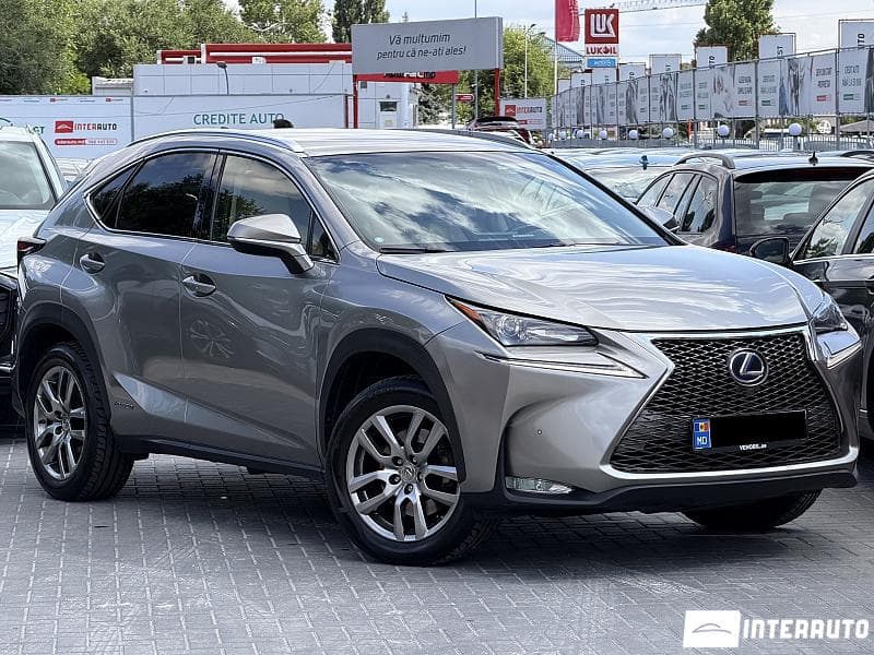 2016 Lexus NX 300H — Miniatură 2