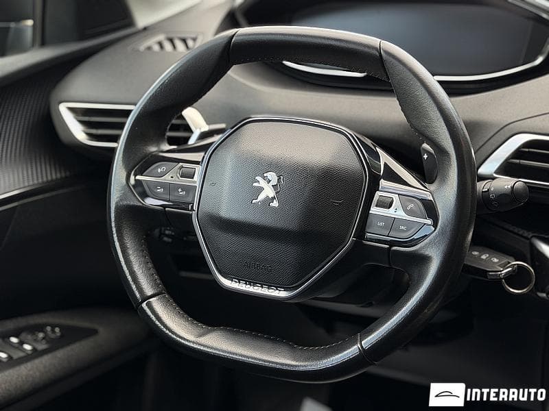 2019 Peugeot 3008 — Miniatură 9