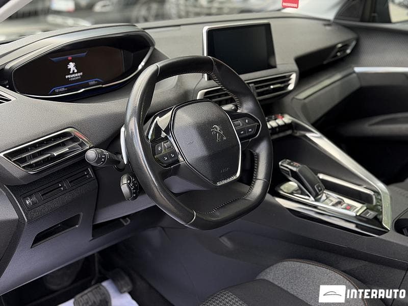 2019 Peugeot 3008 — Miniatură 8