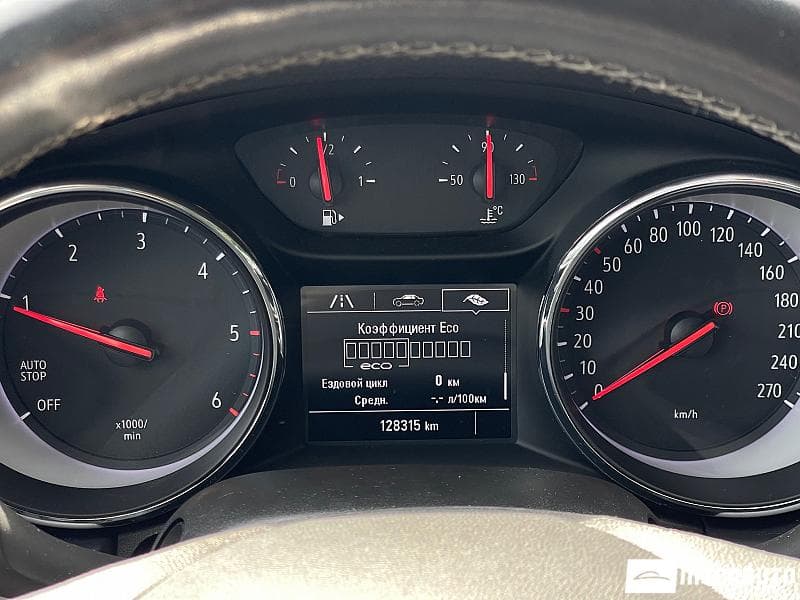 Opel Astra 2021 — Миниатюра 7