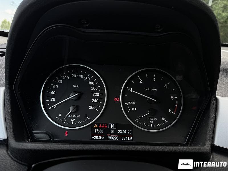2017 BMW X1 1.6D — Miniatură 11