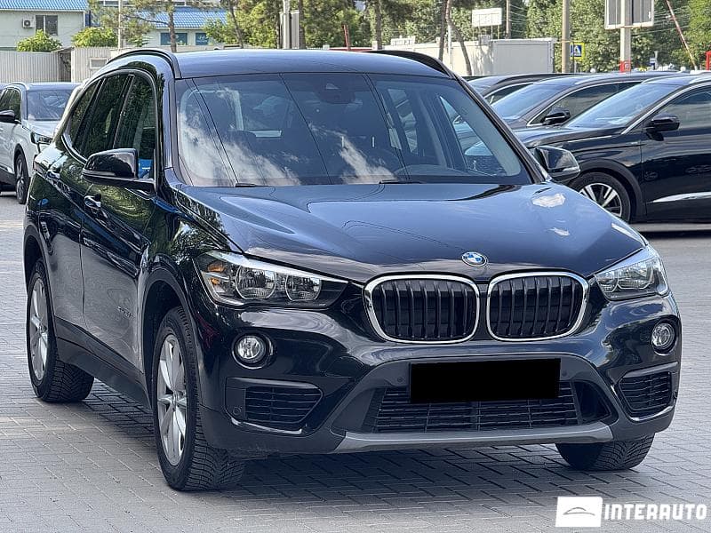 2017 BMW X1 1.6D — Miniatură 3
