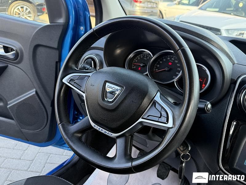 2018 Dacia Dokker Stepway — Miniatură 7