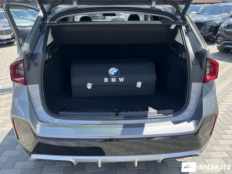 BMW iX1 xDrive30 2023 — Миниатюра 25