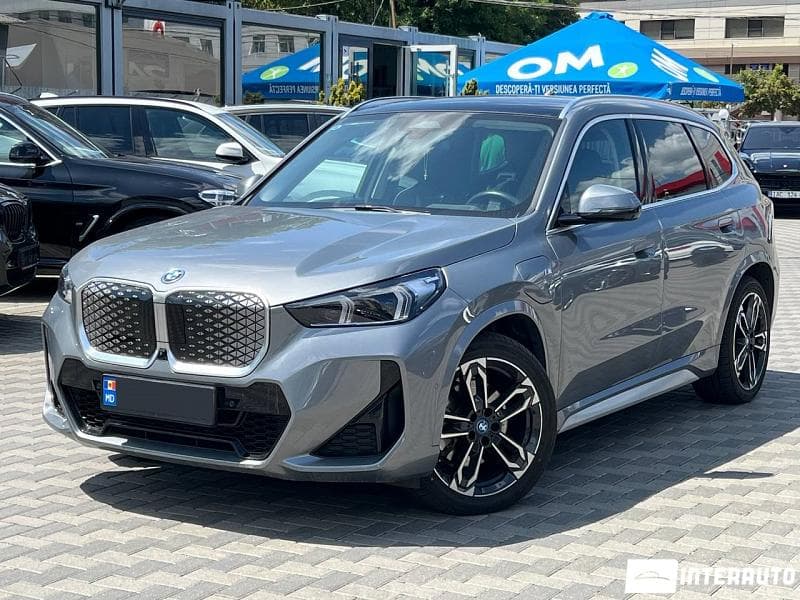 BMW iX1 xDrive30 2023 — Миниатюра 3