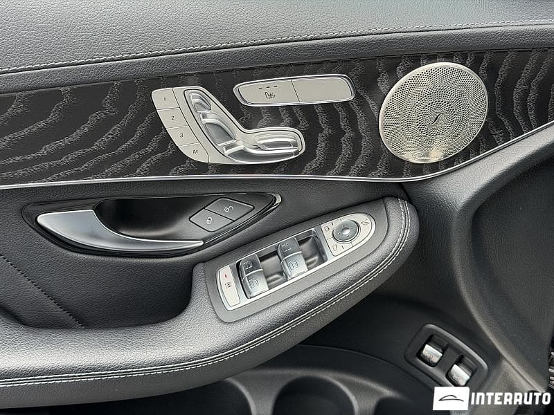 Mercedes GLC 300e 2020 — Миниатюра 15