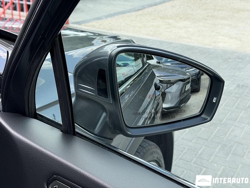Volkswagen Tiguan 2023 — Миниатюра 21