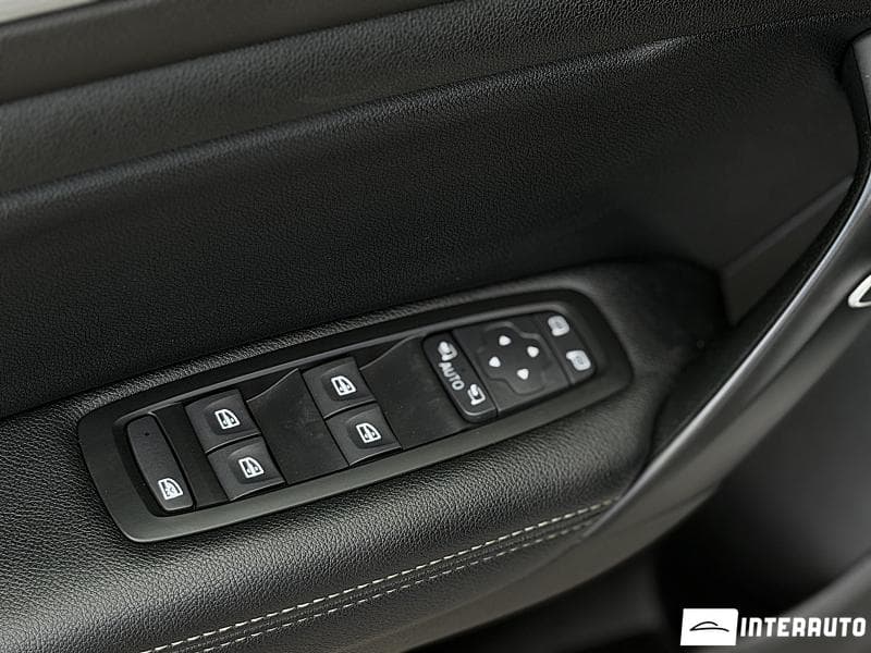 Renault Megane 2017 — Миниатюра 6