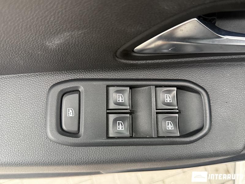 2018 Dacia Duster — Miniatură 17