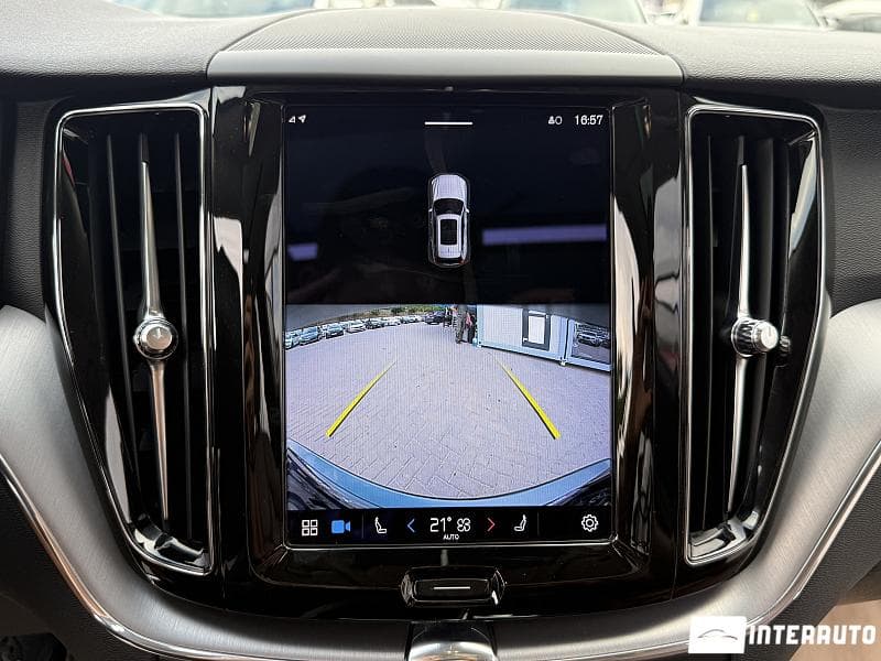 Volvo XC 60 2021 — Миниатюра 11