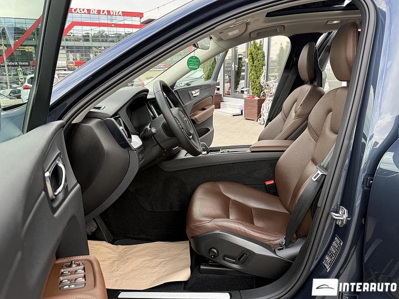 Volvo XC 60 2021 — Миниатюра 5