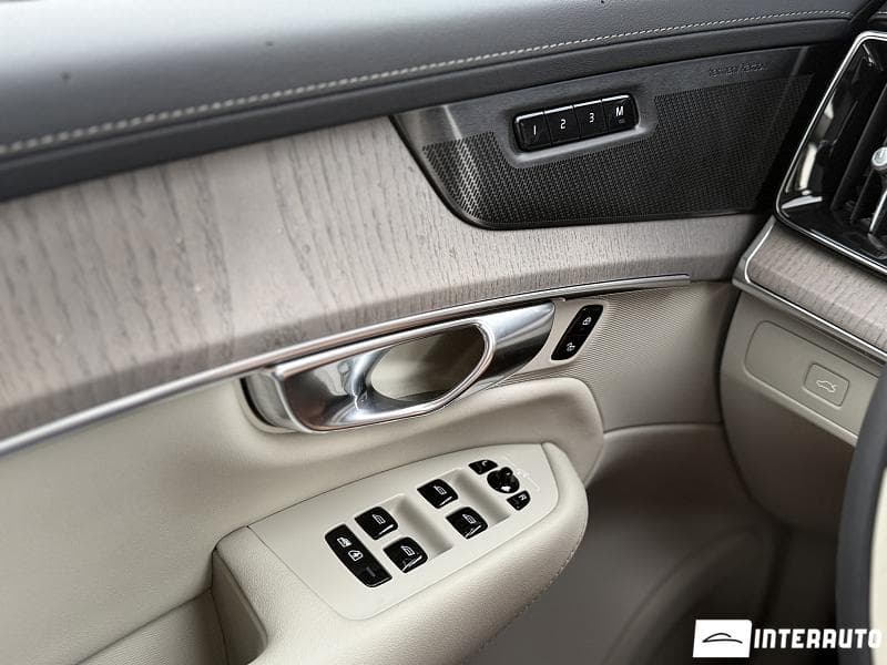 Volvo XC 90 2025 — Миниатюра 8