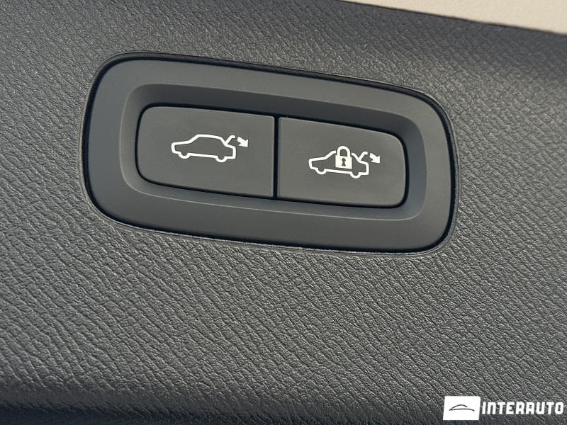 Volvo XC 90 2025 — Миниатюра 25