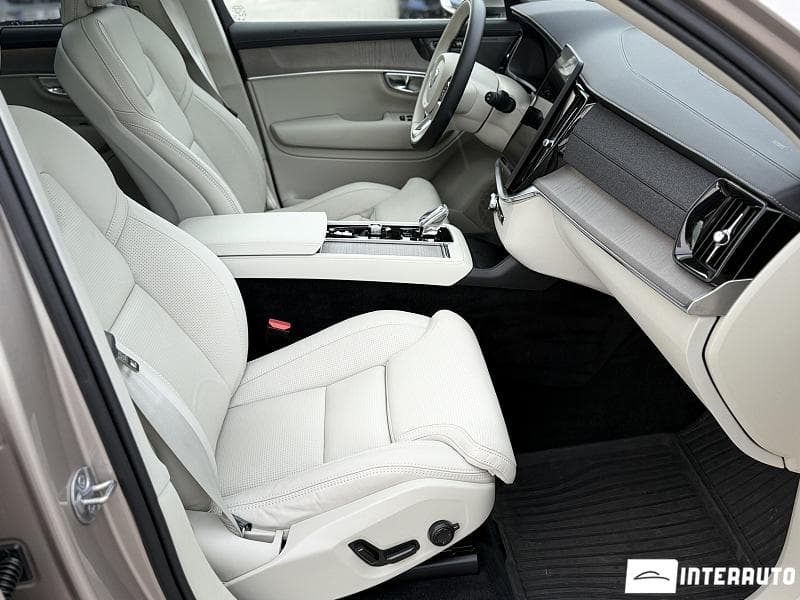 Volvo XC 90 2025 — Миниатюра 18
