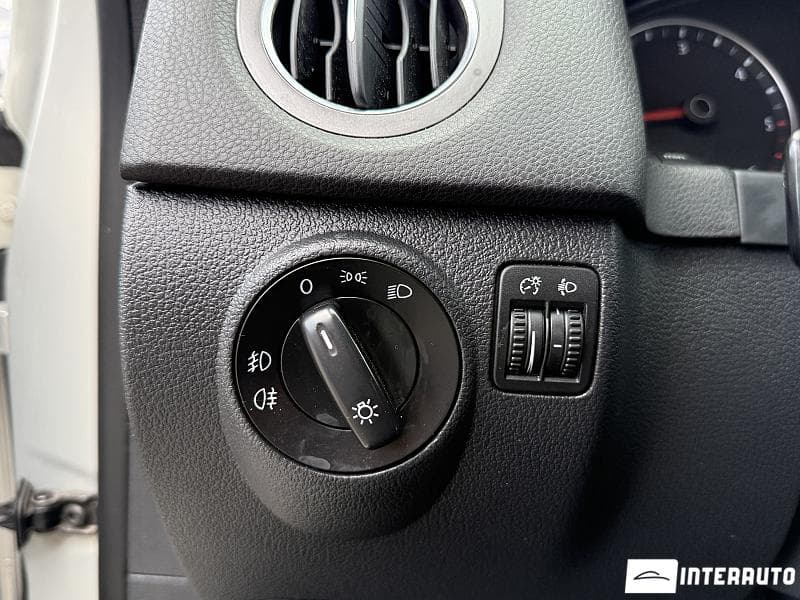 Volkswagen Tiguan 2009 — Миниатюра 17