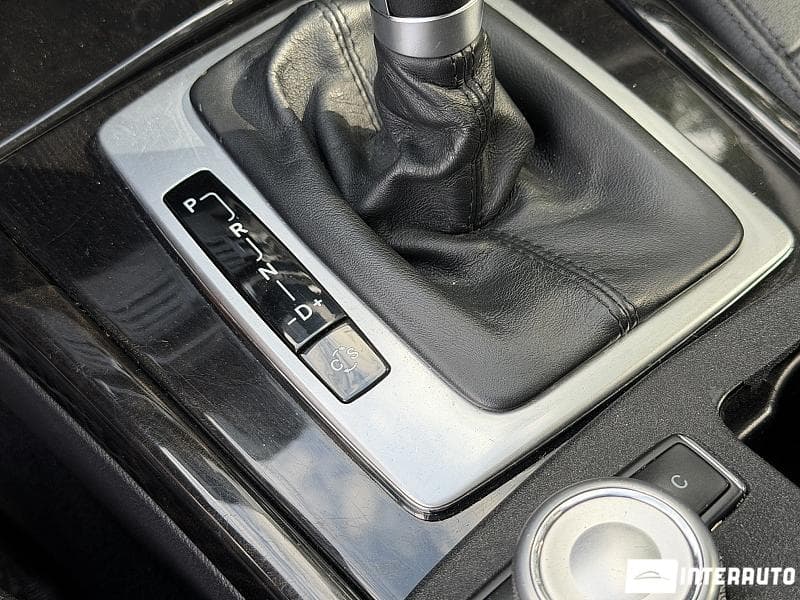2010 Mercedes E 220 — Miniatură 14