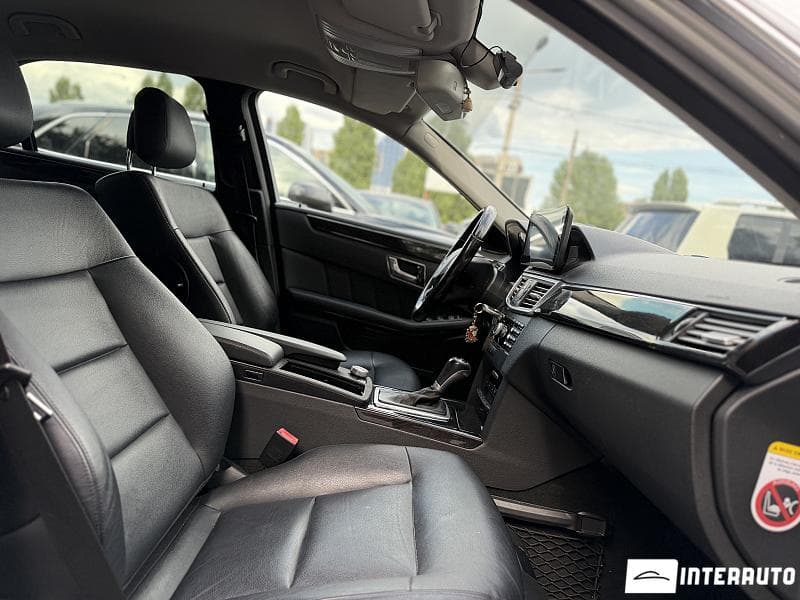 2010 Mercedes E 220 — Miniatură 16