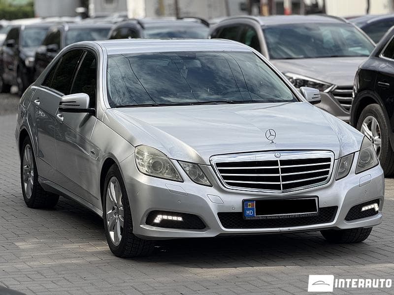 2010 Mercedes E 220 — Miniatură 3