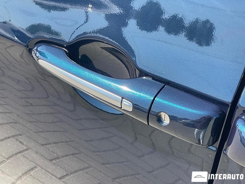 Chrysler Pacifica 2022 — Миниатюра 23