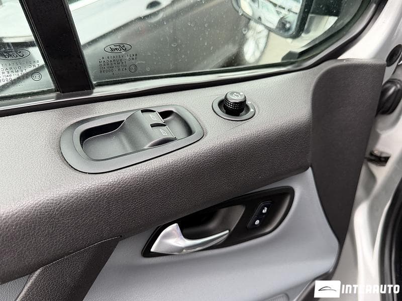 2014 Ford Transit — Miniatură 13