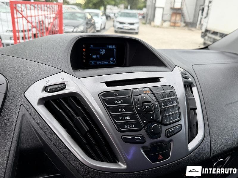2014 Ford Transit — Miniatură 9