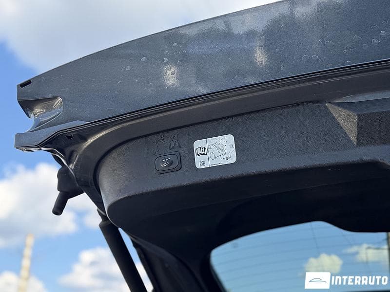 Ford Kuga 2018 — Миниатюра 7