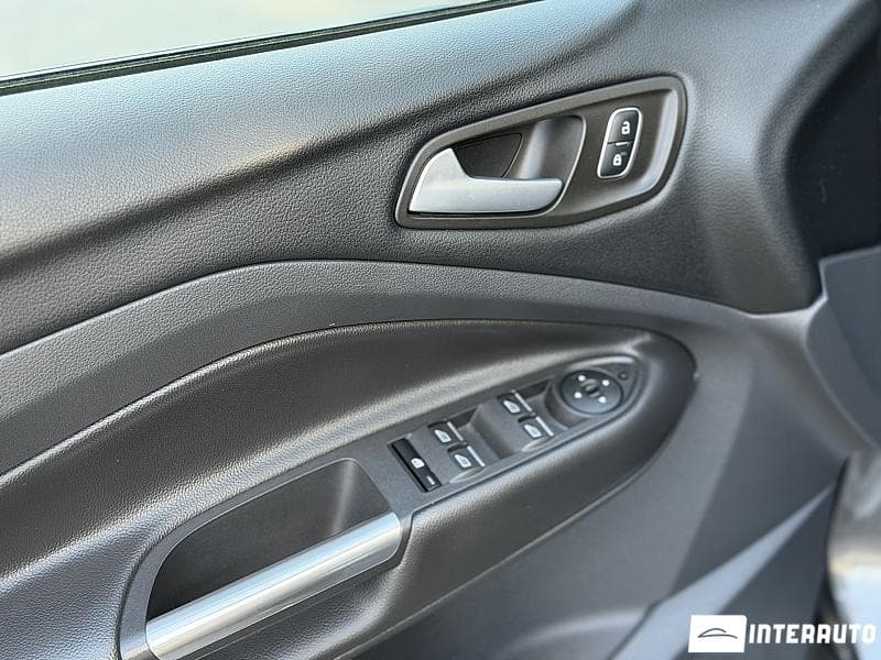 Ford Kuga 2018 — Миниатюра 9