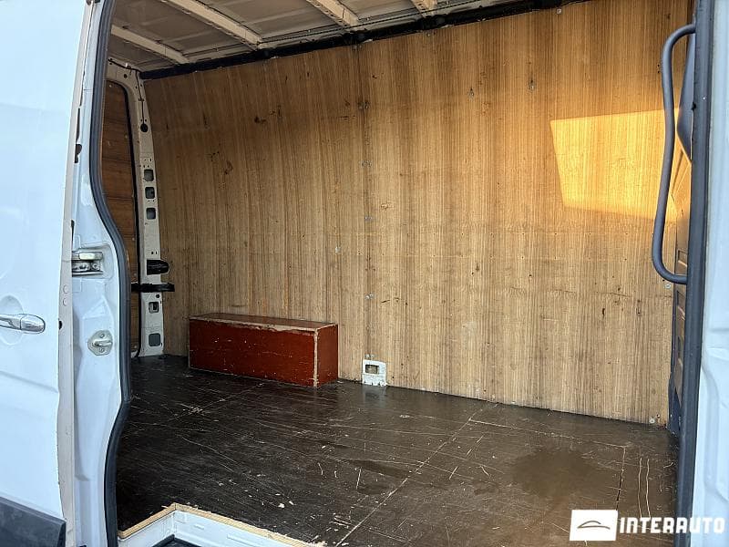 Volkswagen Crafter 2016 — Миниатюра 16