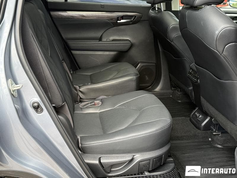 Toyota Highlander 2023 — Миниатюра 20