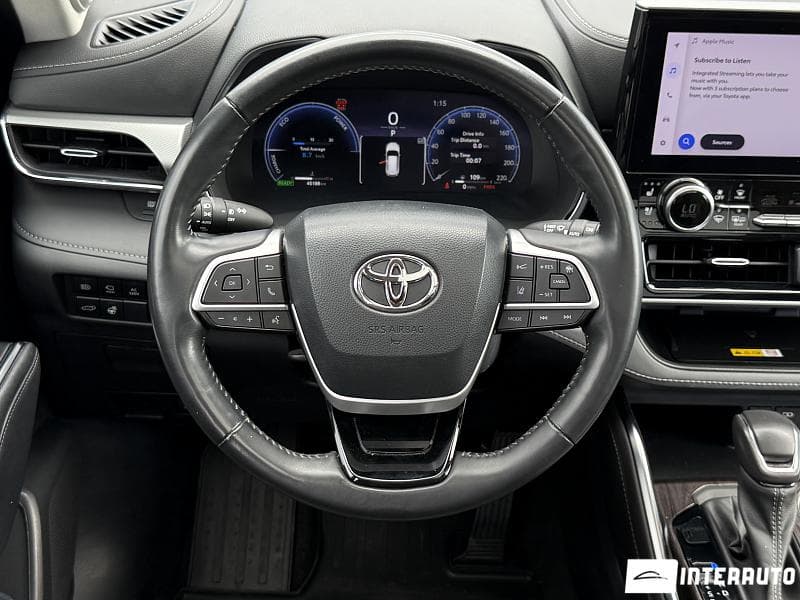 Toyota Highlander 2023 — Миниатюра 11