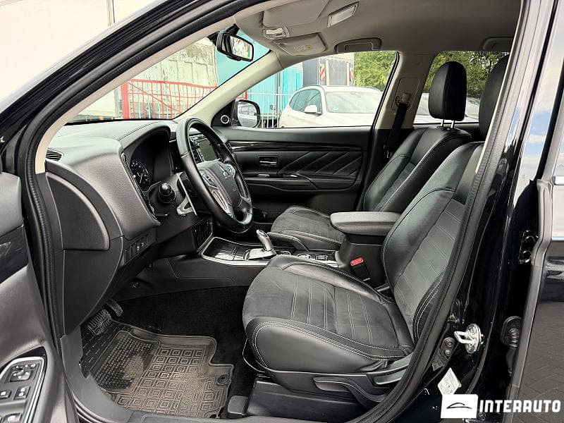 Mitsubishi Outlander 2015 — Миниатюра 6